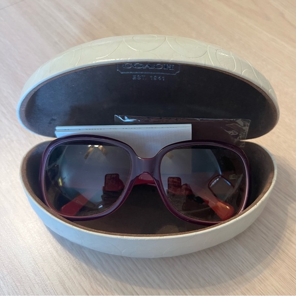 Coach sunglasses main image 9